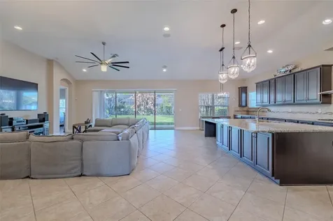 5927 Jasper Glen Drive Lithia FL 33547