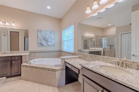5927 Jasper Glen Drive Lithia FL 33547