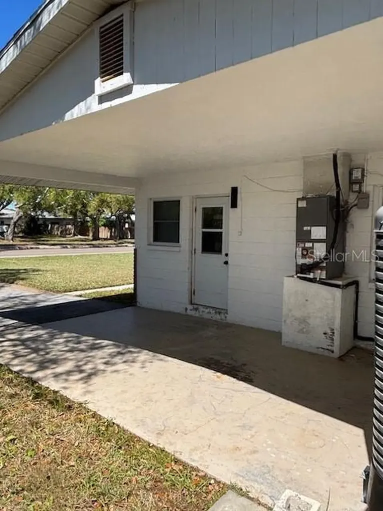 4531 Shore Acres Boulevard NE St Petersburg FL 33703