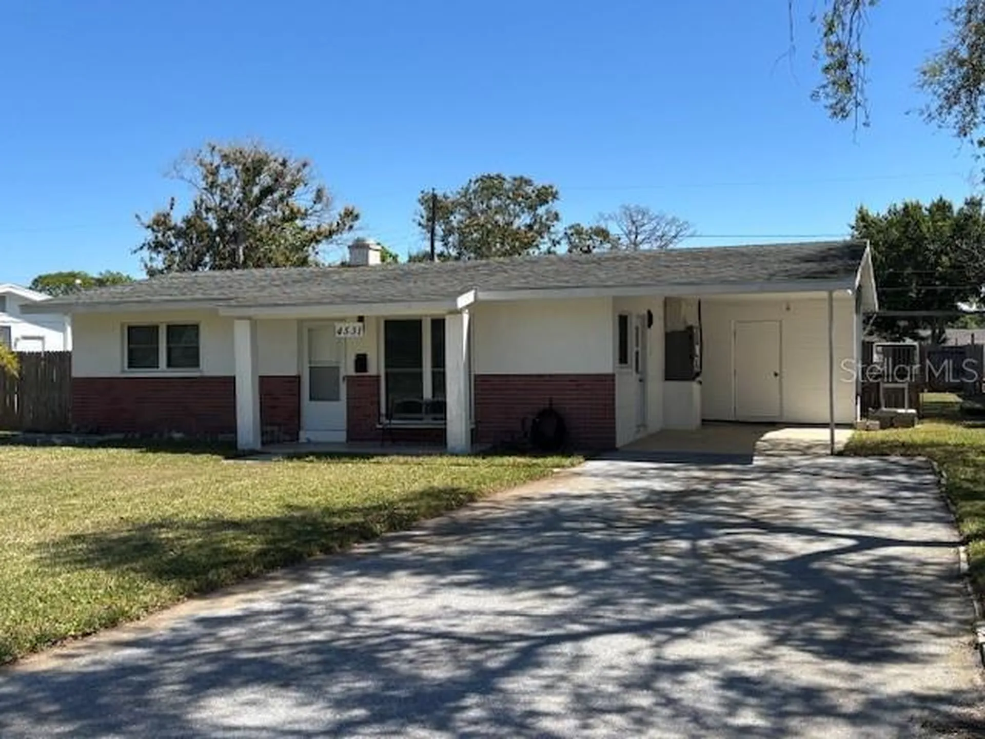 4531 Shore Acres Boulevard NE St Petersburg FL 33703