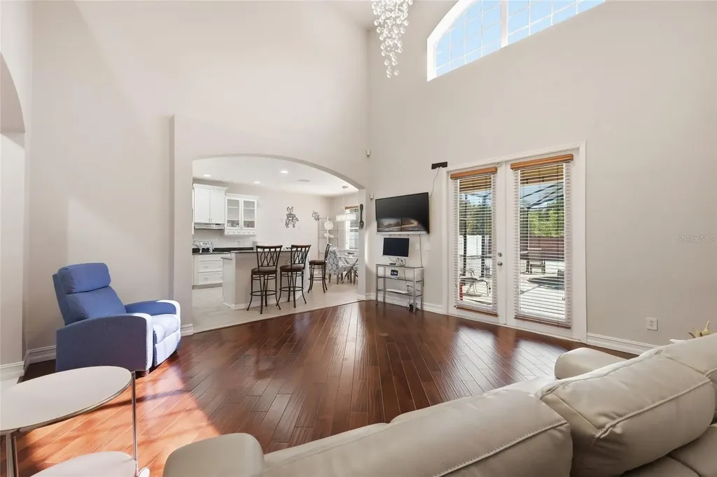 9168 Lake Avon Drive Orlando FL 32829