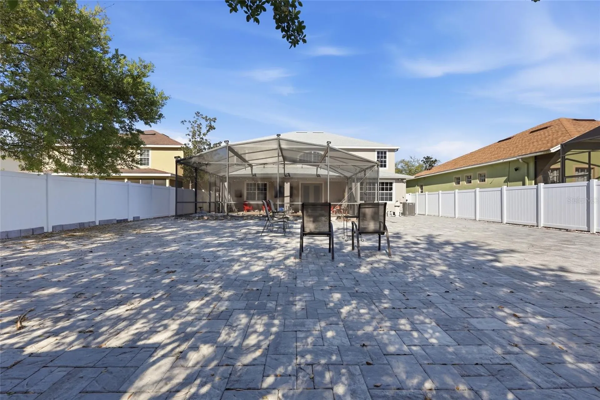 9168 Lake Avon Drive Orlando FL 32829