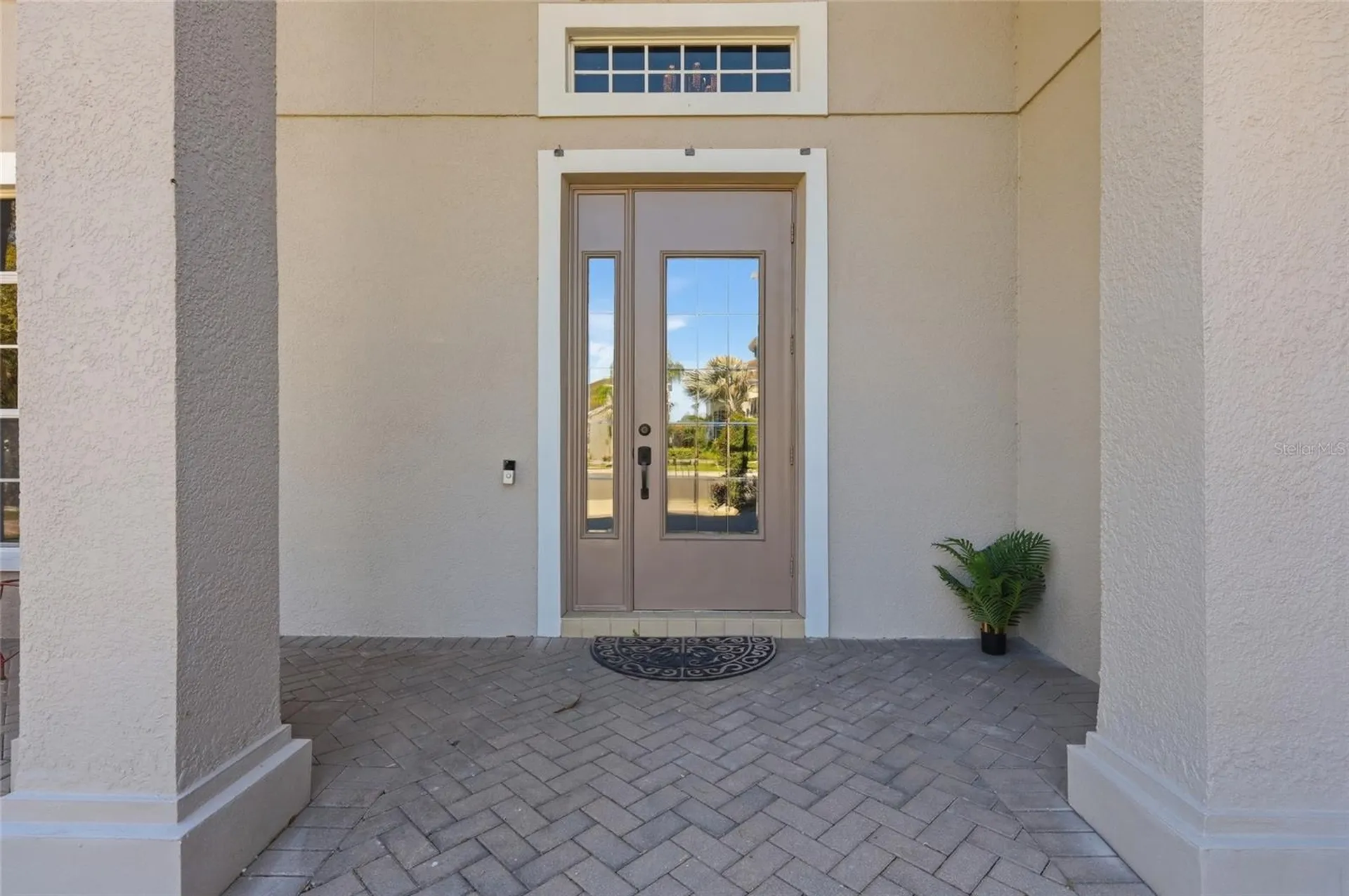 9168 Lake Avon Drive Orlando FL 32829