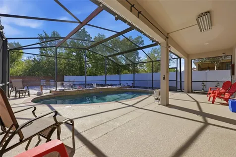 9168 Lake Avon Drive Orlando FL 32829
