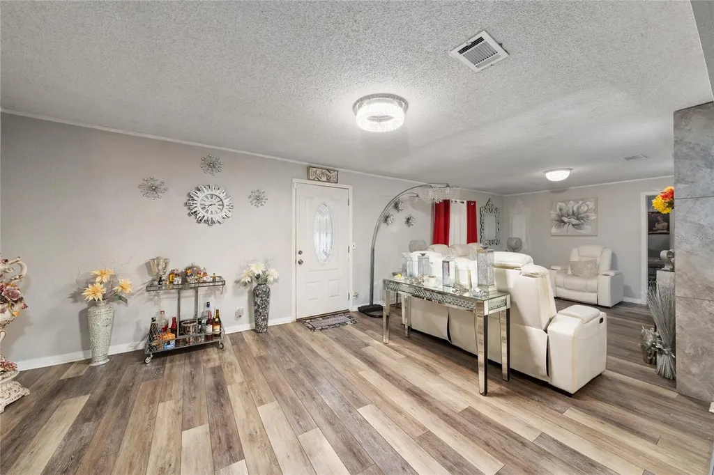 2605 Island Oaks E Lakeland FL 33805