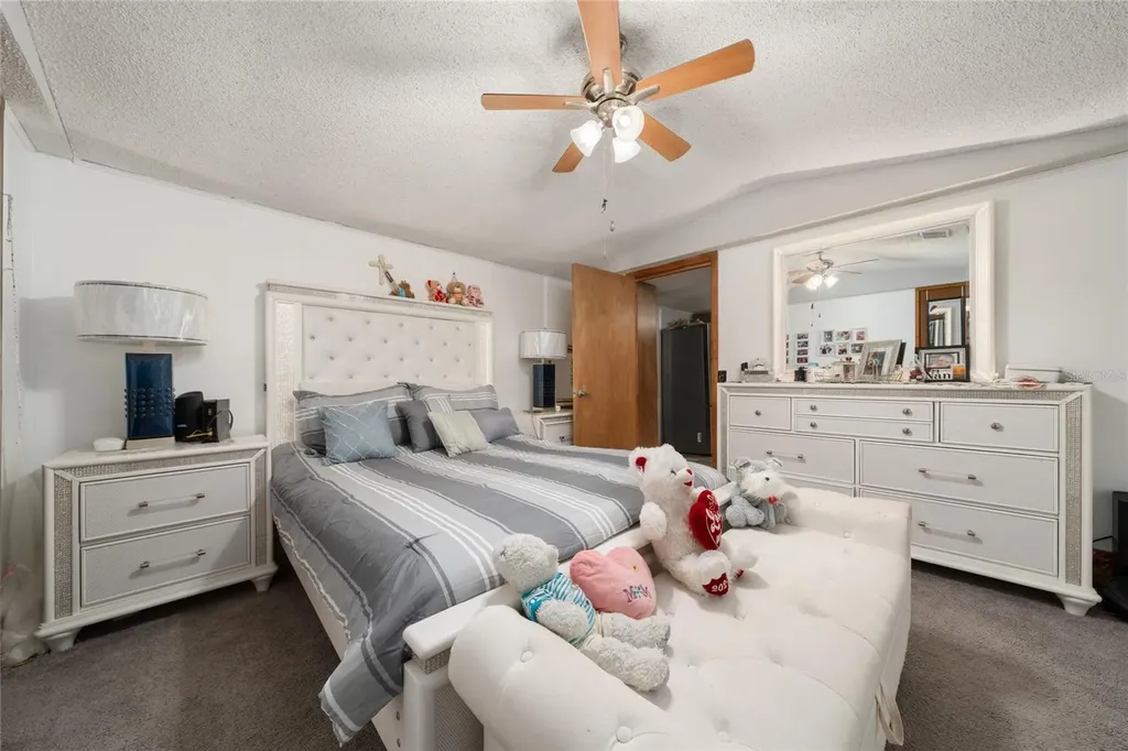 2605 Island Oaks E Lakeland FL 33805
