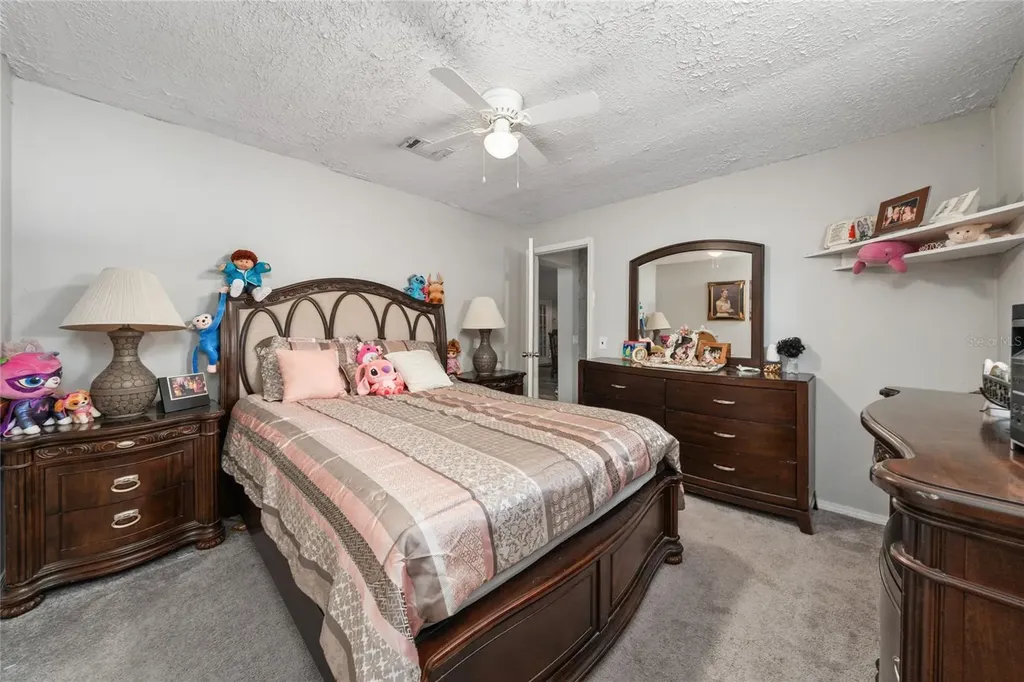 2605 Island Oaks E Lakeland FL 33805