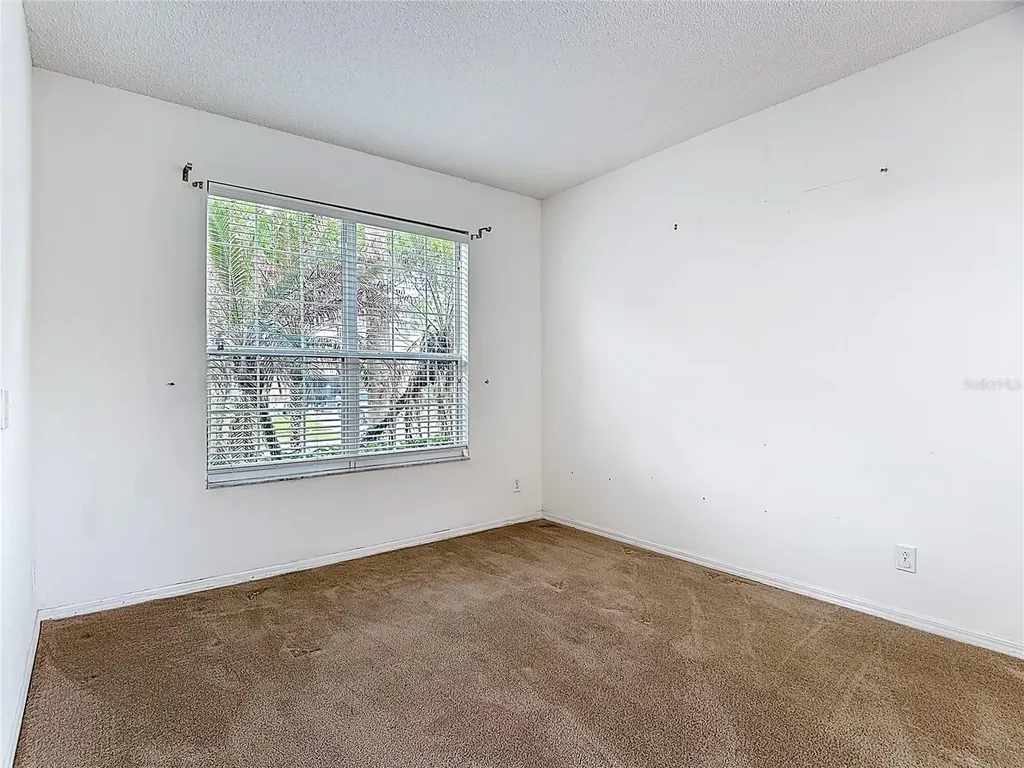 8542 Palm Harbor Drive Kissimmee FL 34747