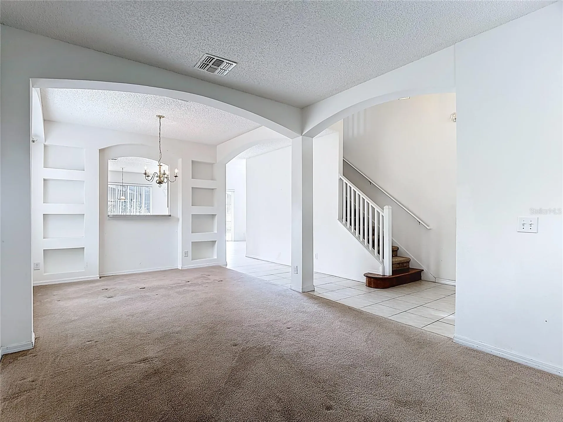 8542 Palm Harbor Drive Kissimmee FL 34747