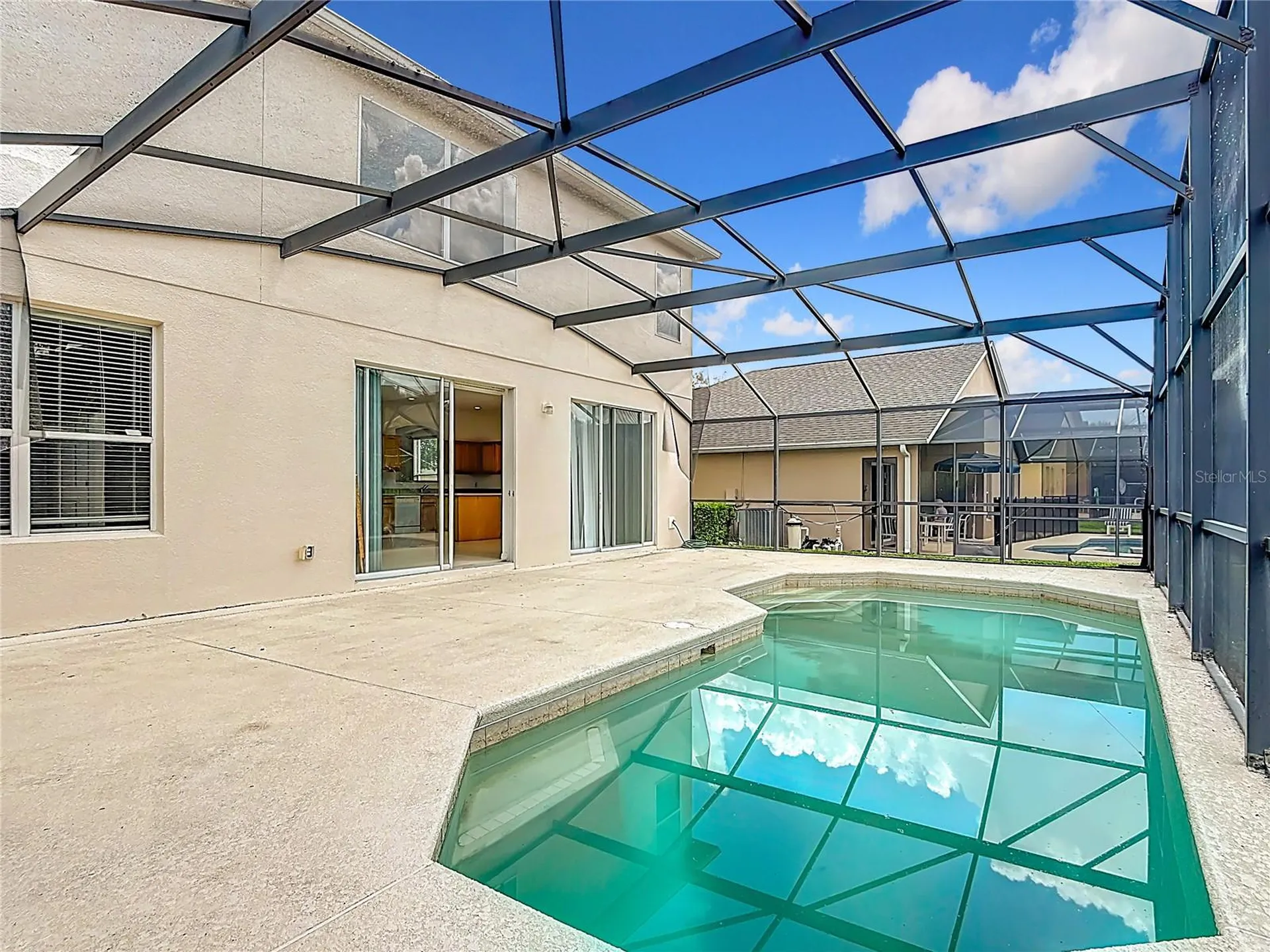 8542 Palm Harbor Drive Kissimmee FL 34747