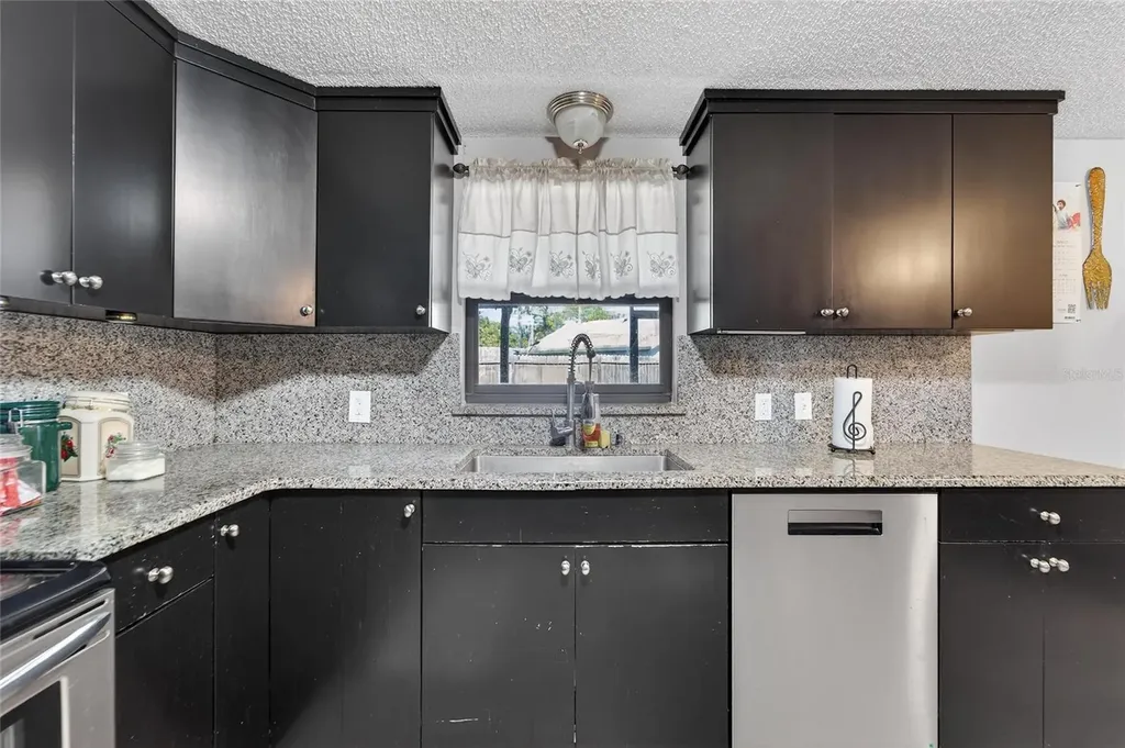 15821 Adobe Drive Hudson FL 34667