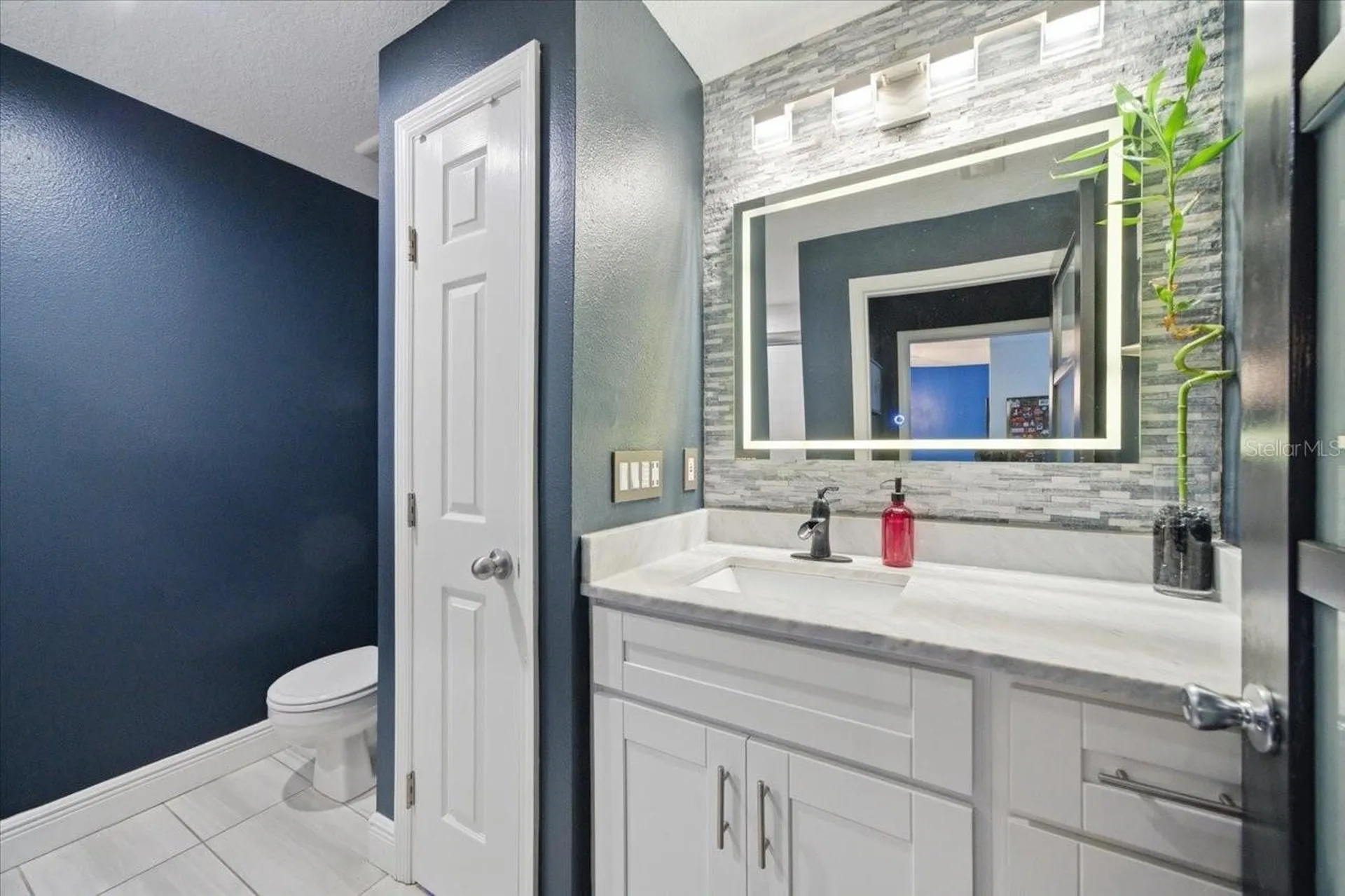 501 Knights Run Avenue Tampa FL 33602