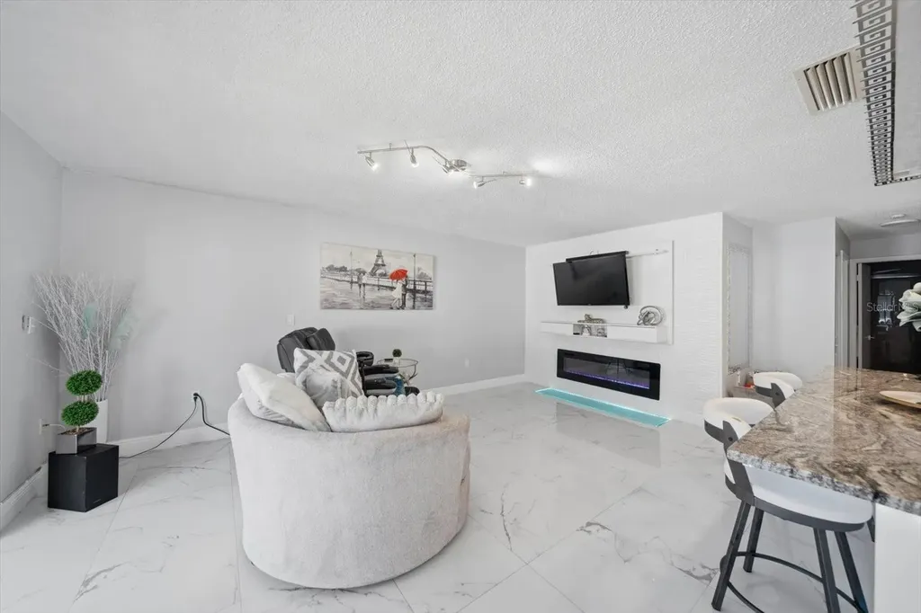 11566 7th Lane N St Petersburg FL 33716