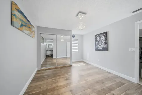 11566 7th Lane N St Petersburg FL 33716