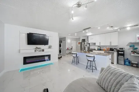 11566 7th Lane N St Petersburg FL 33716