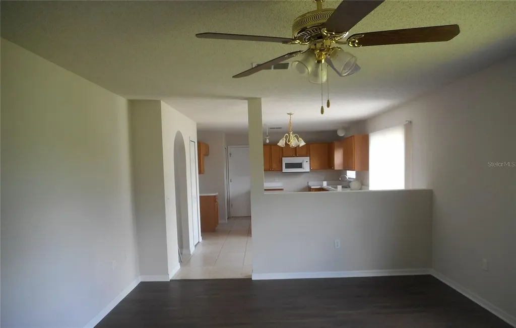 950 Derbyshire Drive Kissimmee FL 34758