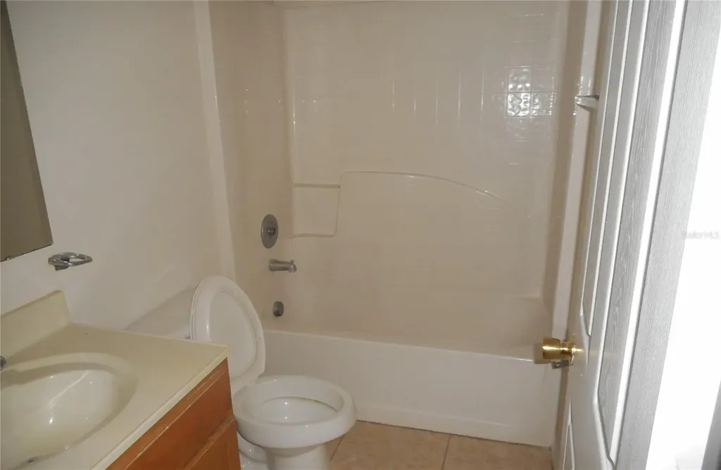 950 Derbyshire Drive Kissimmee FL 34758