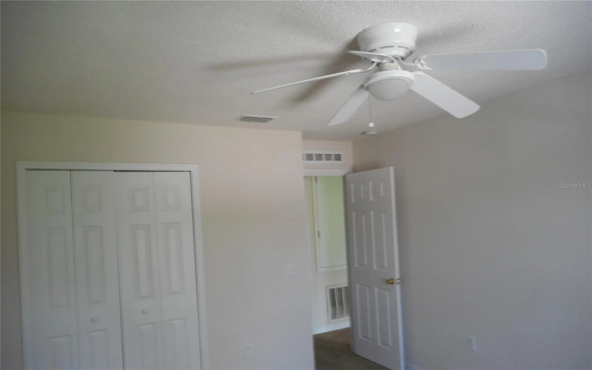 950 Derbyshire Drive Kissimmee FL 34758