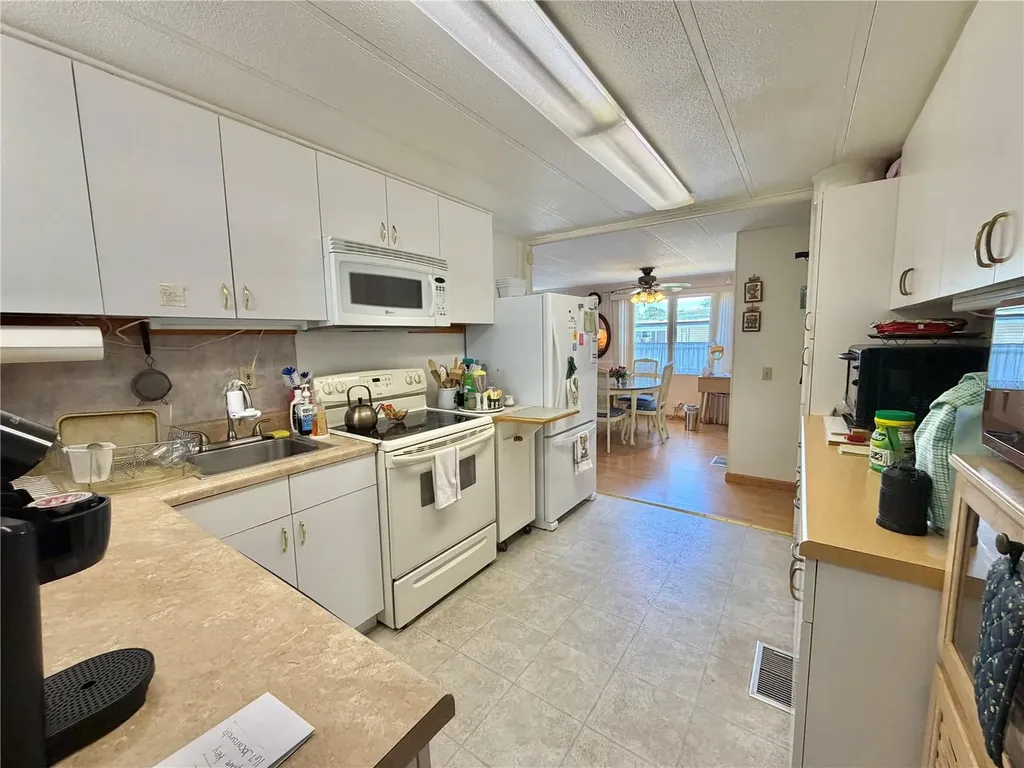 167 Jacaranda Drive Leesburg FL 34748