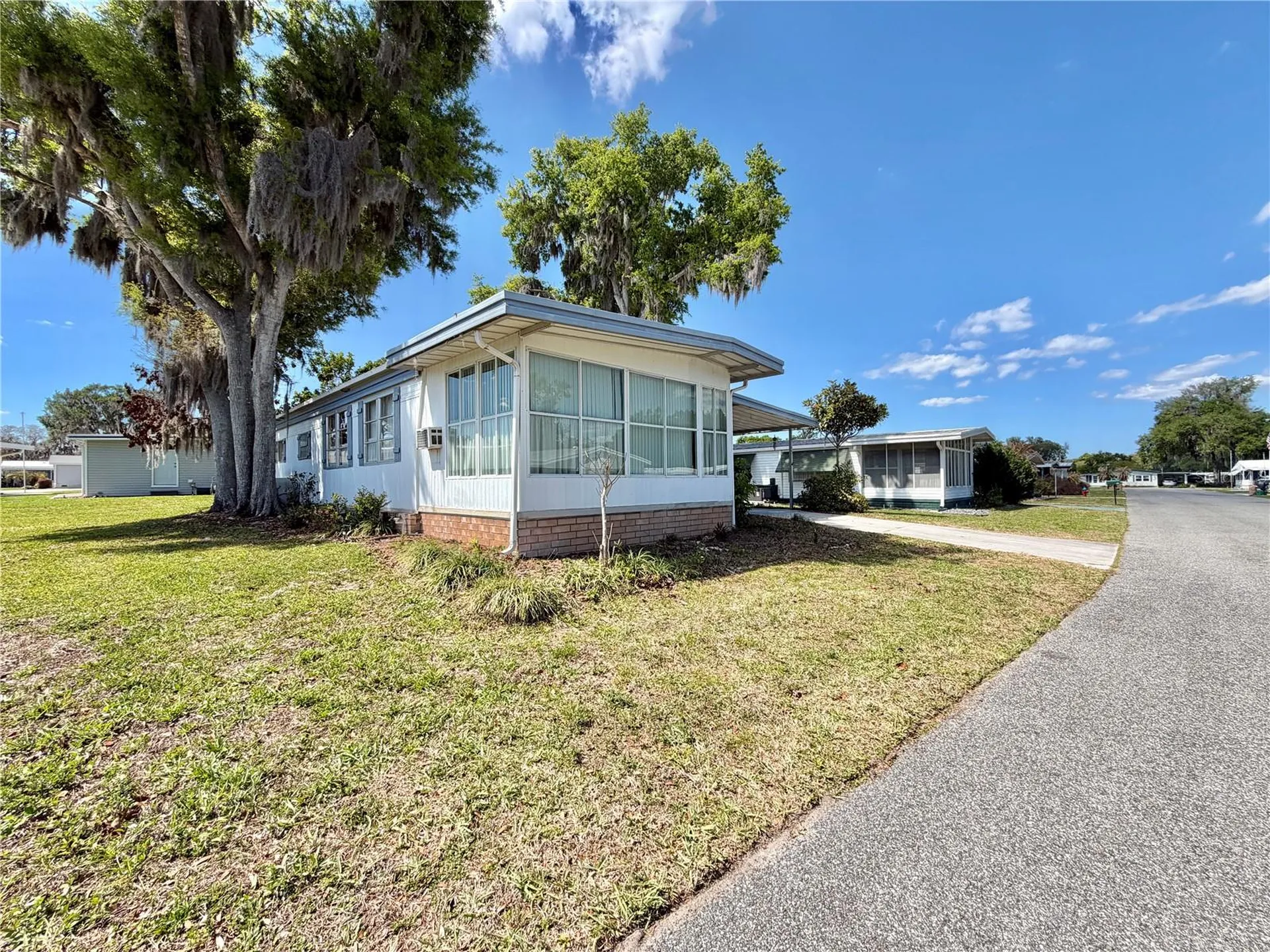 167 Jacaranda Drive Leesburg FL 34748