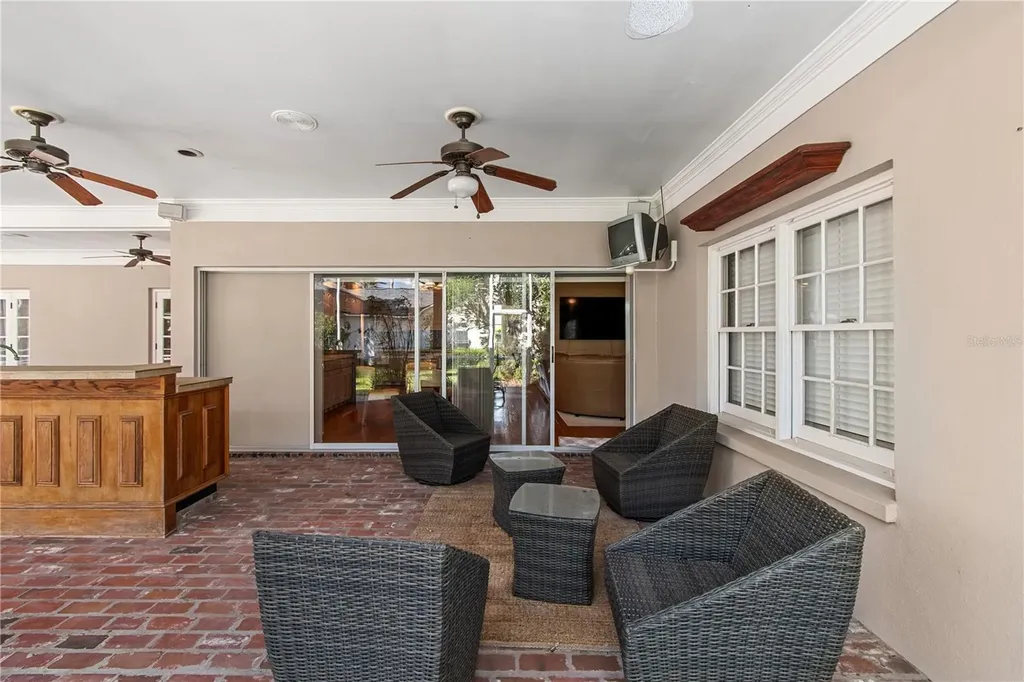 10002 Hunt Cliff Drive Riverview FL 33569