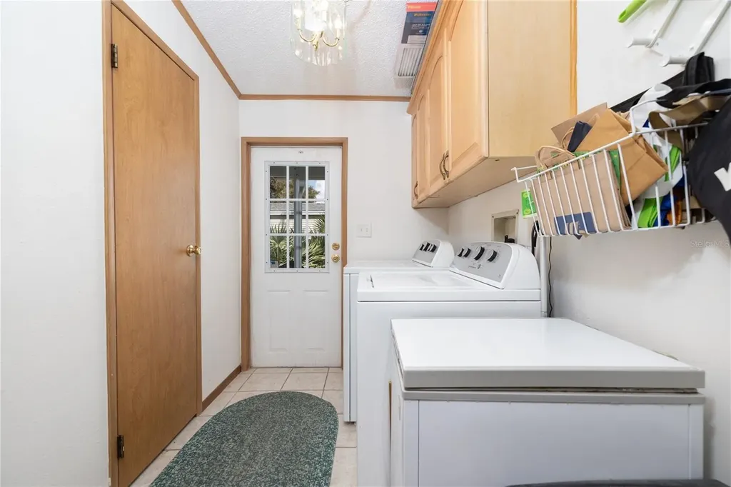 412 Schooner Avenue Edgewater FL 32141
