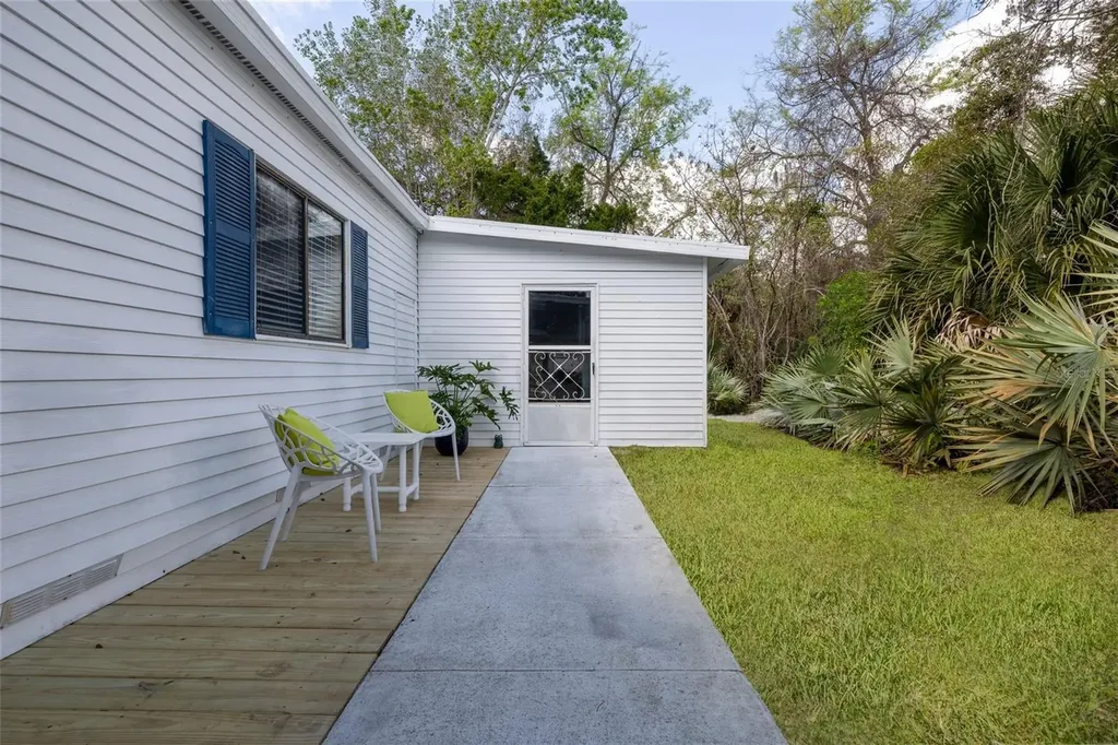 412 Schooner Avenue Edgewater FL 32141