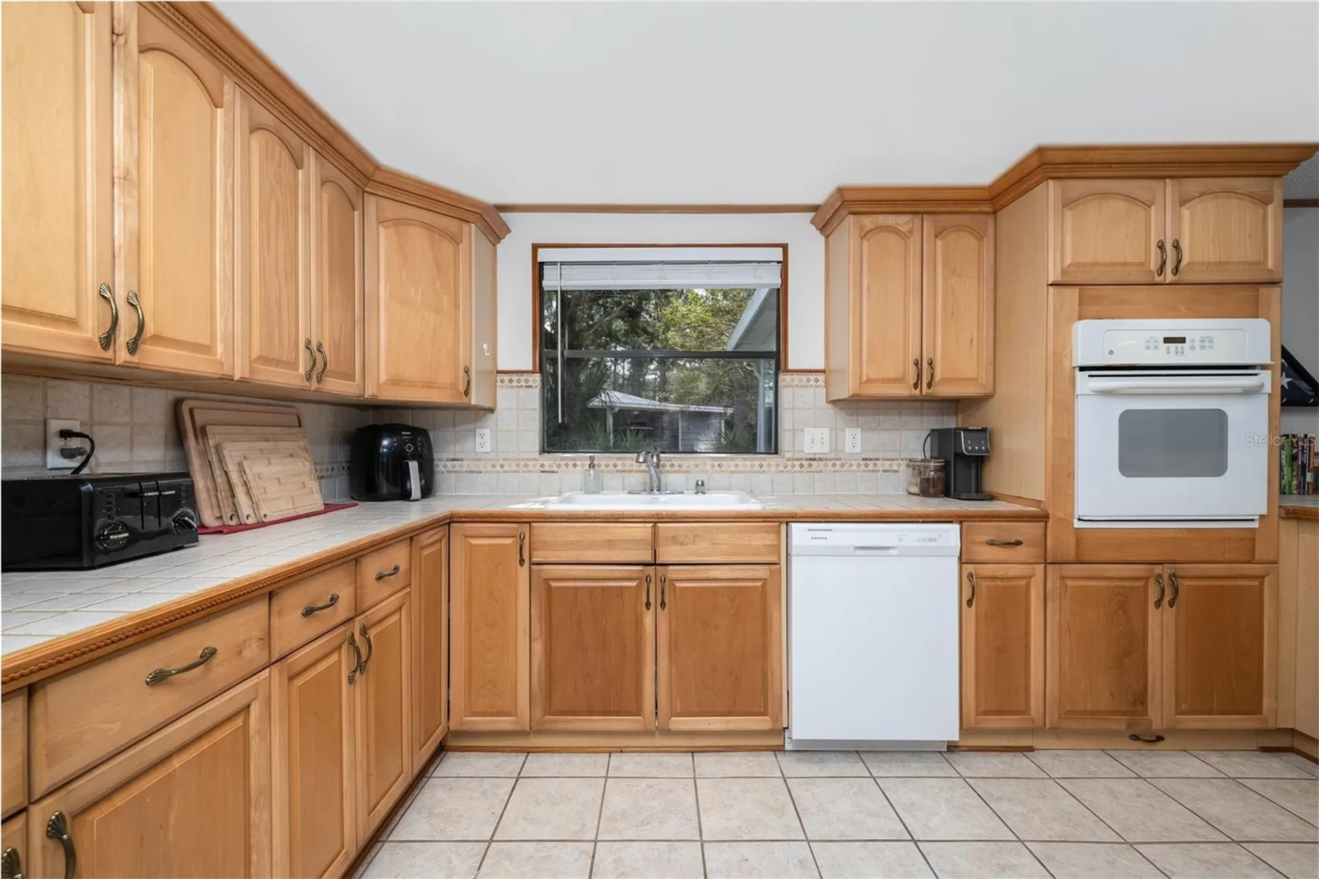 412 Schooner Avenue Edgewater FL 32141