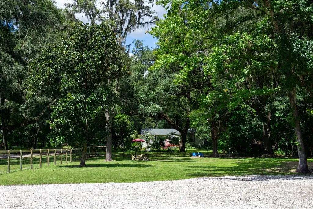 10015 NW 45th Avenue Ocala FL 34482