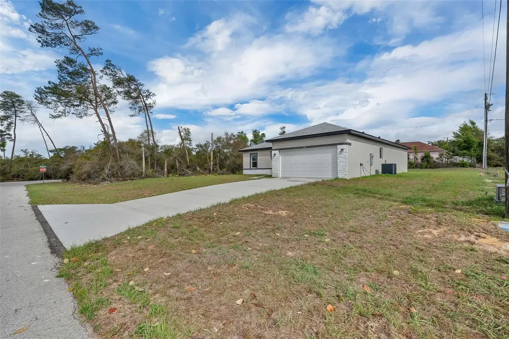 2211 SW 153rd Place Ocala FL 34473