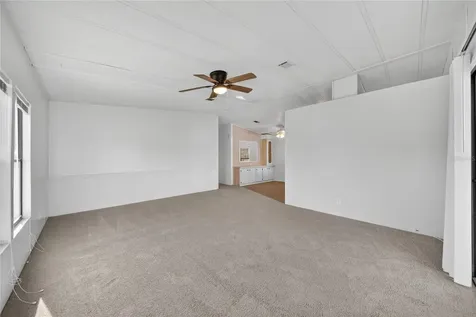 409 Village Circle SW Winter Haven FL 33880