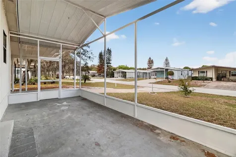 409 Village Circle SW Winter Haven FL 33880