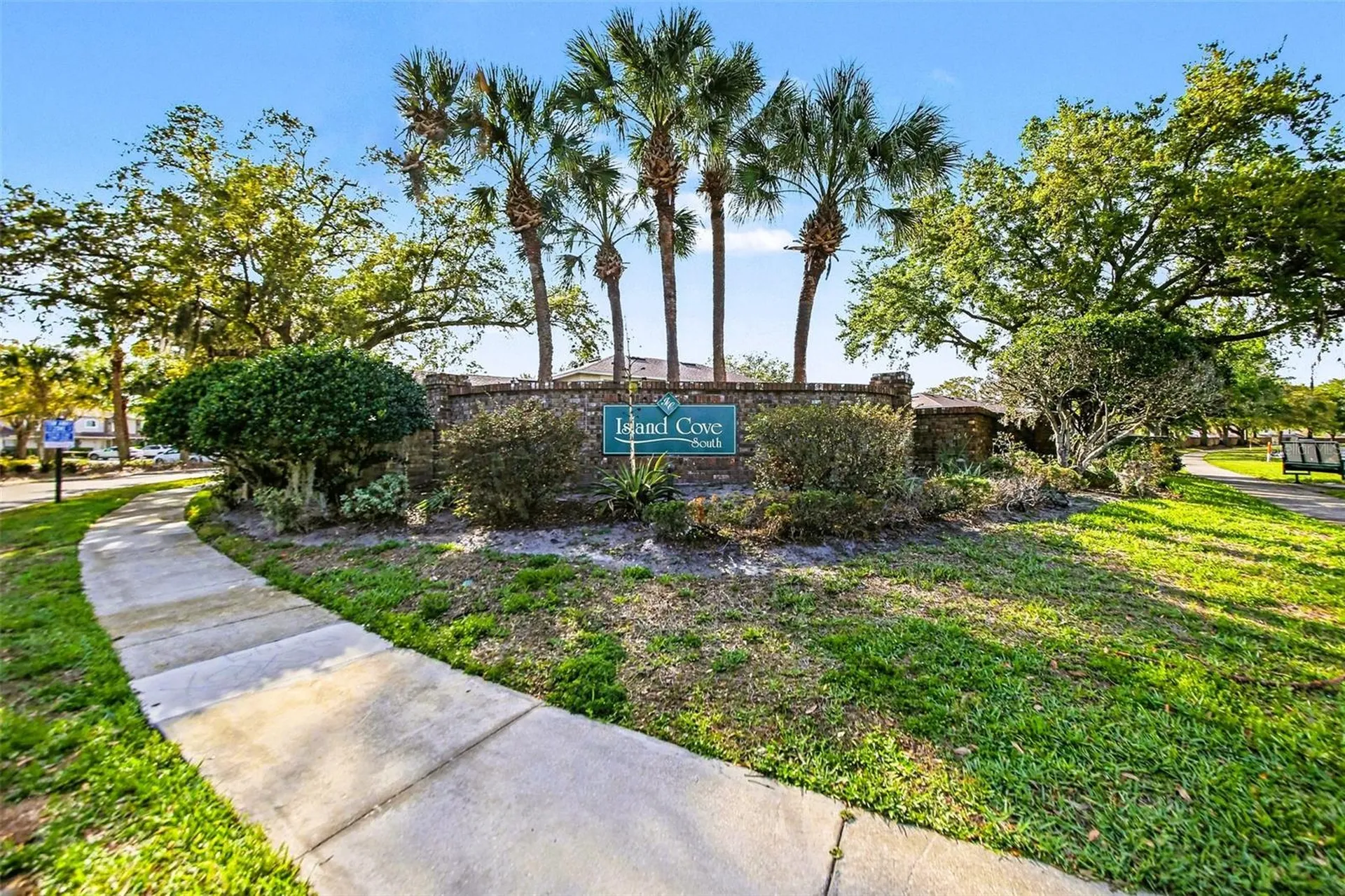 14657 Laguna Beach Circle Orlando FL 32824
