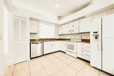 14657 Laguna Beach Circle Orlando FL 32824
