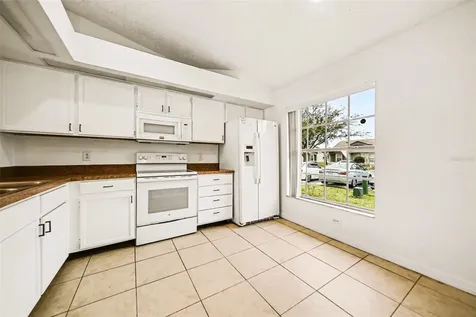 14657 Laguna Beach Circle Orlando FL 32824