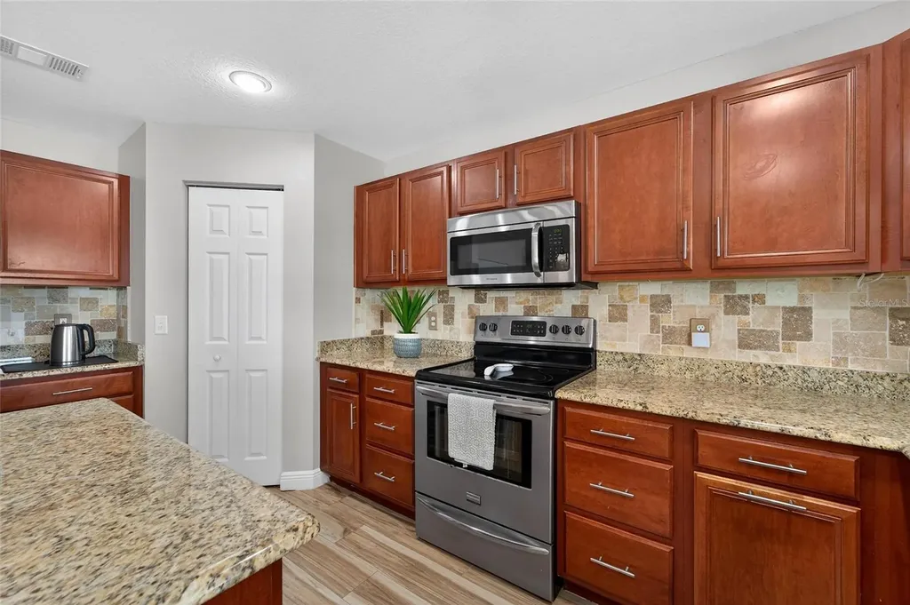 5325 Sandy Shell Drive Apollo Beach FL 33572