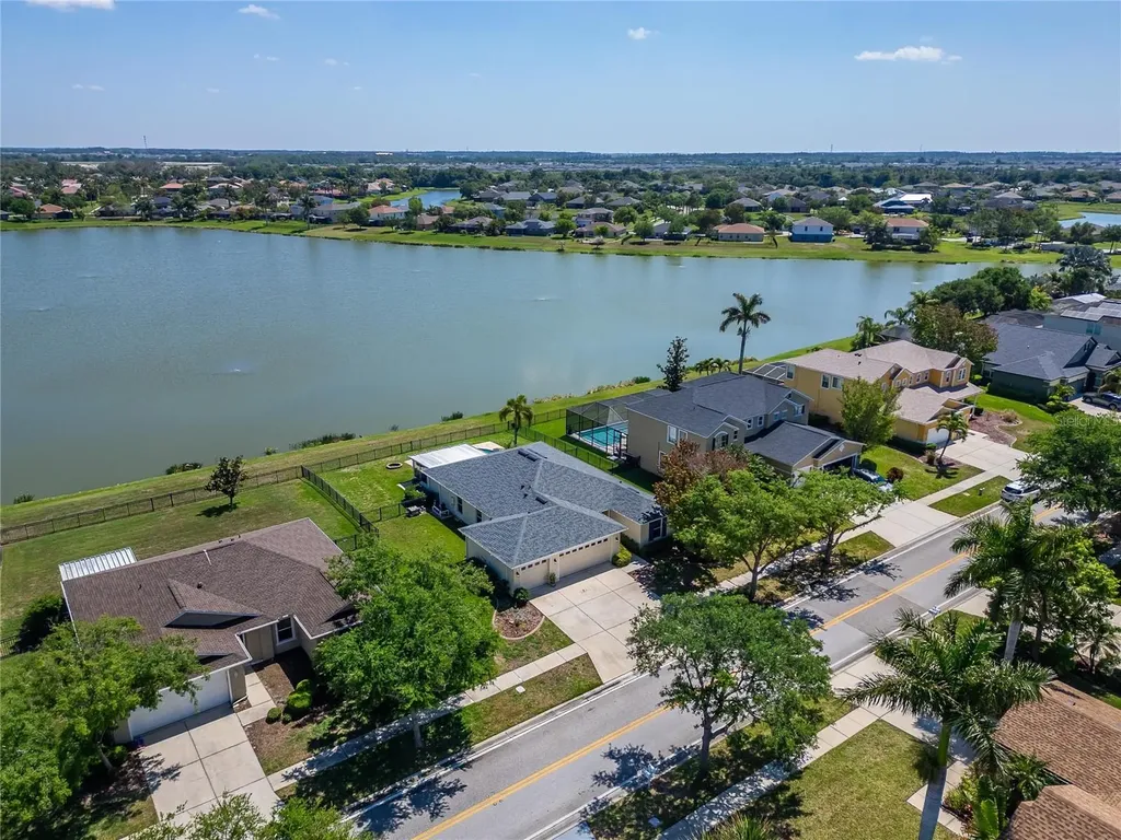 5325 Sandy Shell Drive Apollo Beach FL 33572