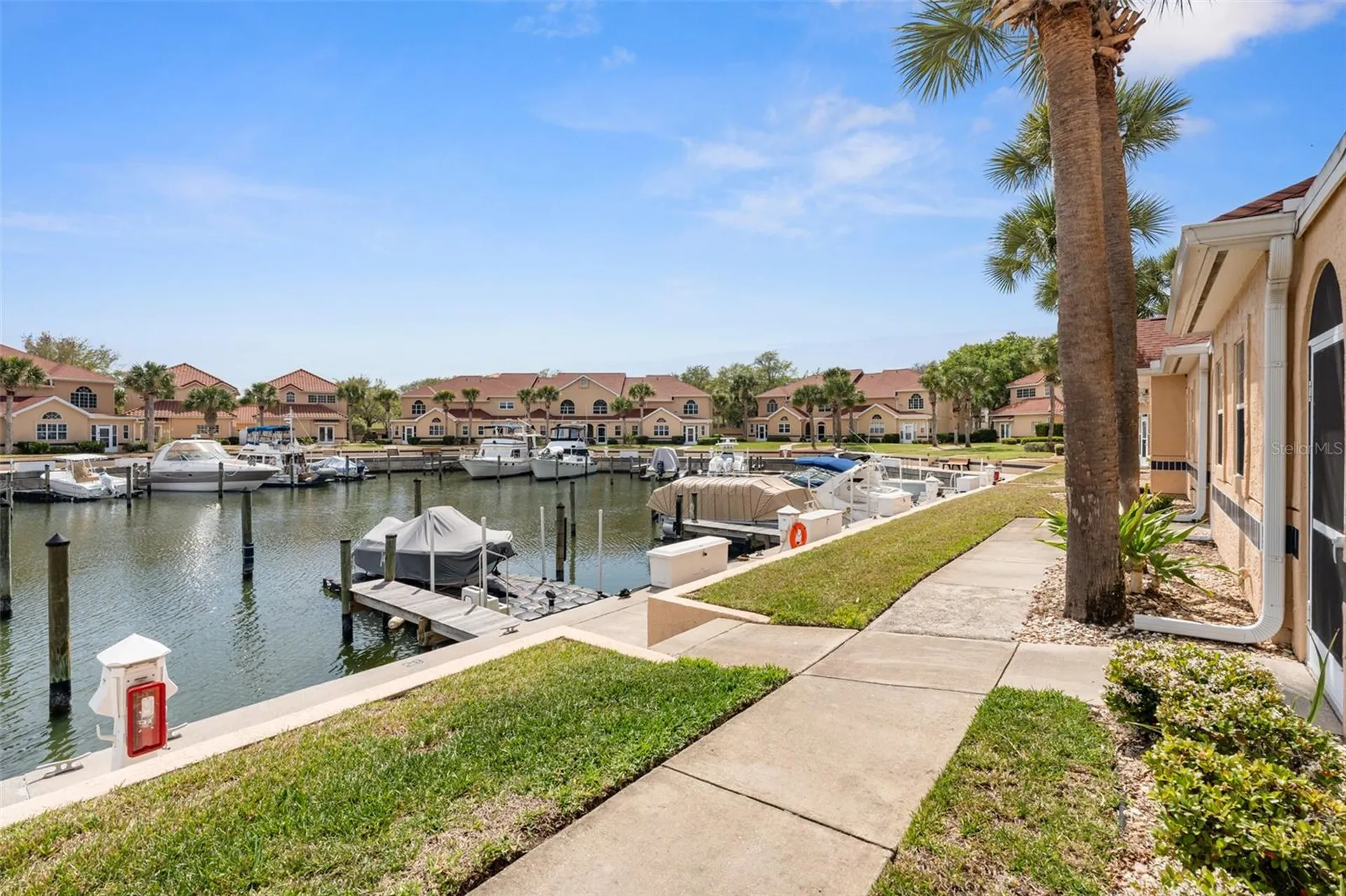 37 Captains Walk Palm Coast FL 32137