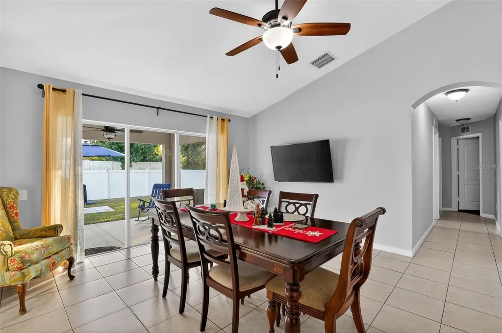 11519 Misty Isle Lane Riverview FL 33579