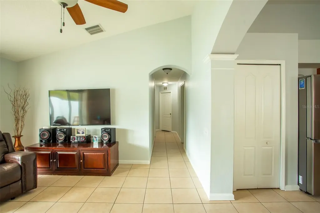11519 Misty Isle Lane Riverview FL 33579