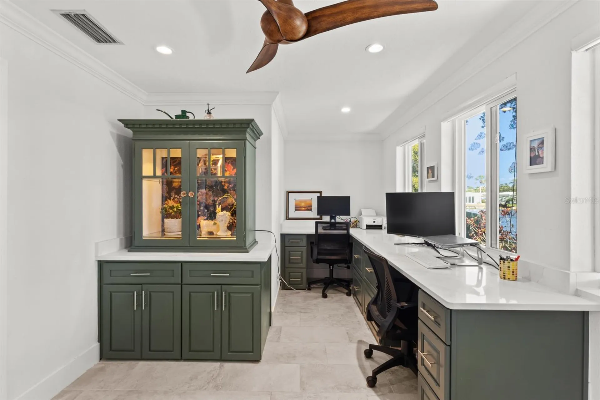604 Spanish Drive N Longboat Key FL 34228