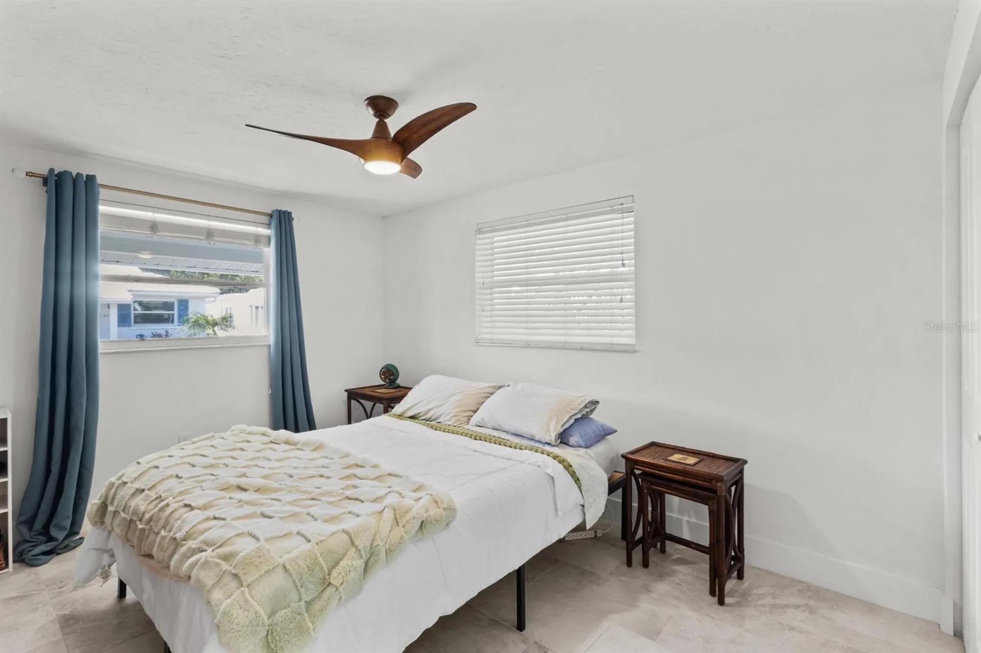 604 Spanish Drive N Longboat Key FL 34228