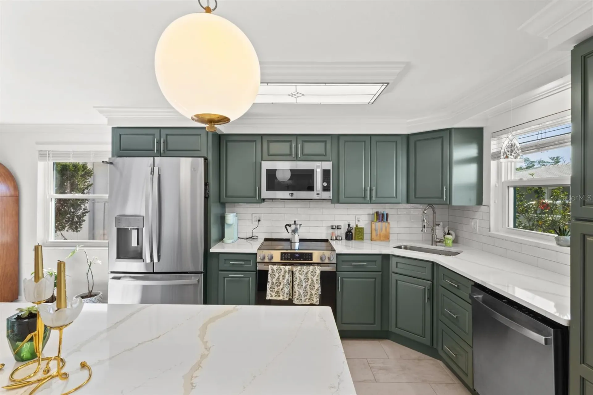 604 Spanish Drive N Longboat Key FL 34228