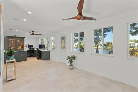 604 Spanish Drive N Longboat Key FL 34228