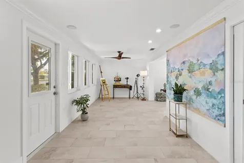604 Spanish Drive N Longboat Key FL 34228