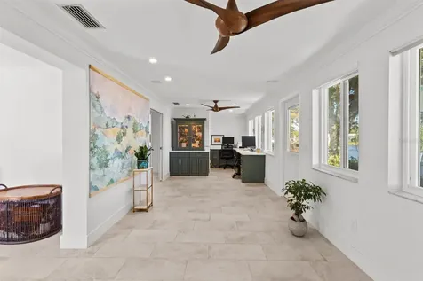 604 Spanish Drive N Longboat Key FL 34228