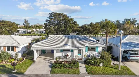 604 Spanish Drive N Longboat Key FL 34228