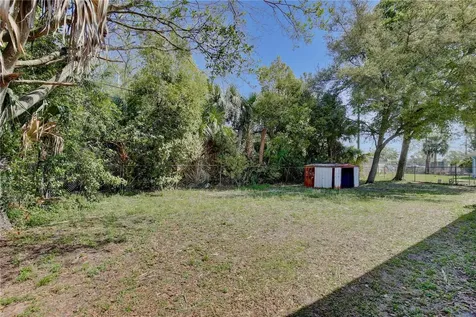 136 Academy Avenue Sanford FL 32771