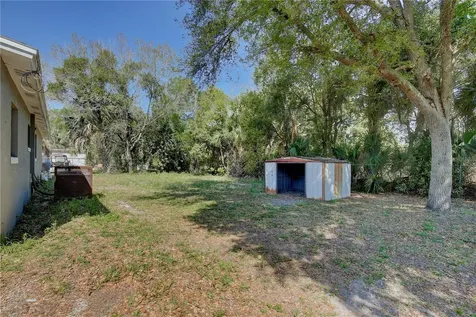 136 Academy Avenue Sanford FL 32771