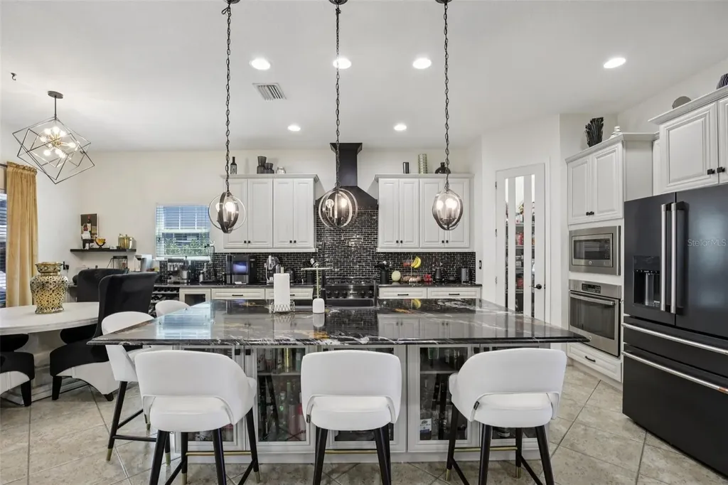 7112 Paradiso Drive Apollo Beach FL 33572